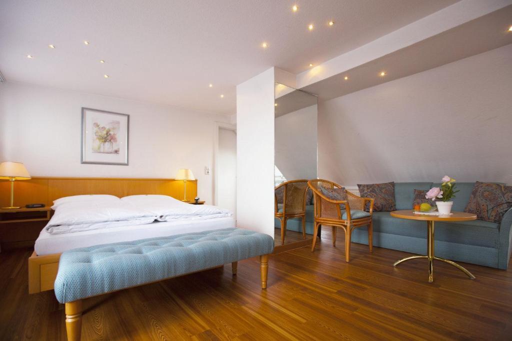 Hotel Kurpfalzstuben Mannheim Ruang foto